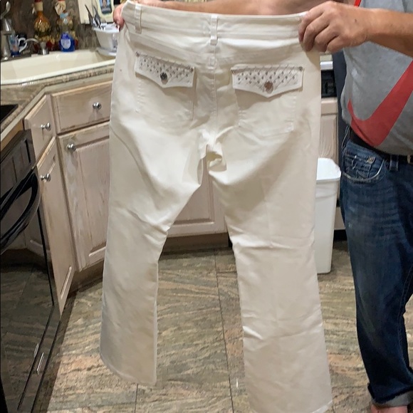 Whbm brand new white bootcut jeans - Picture 2 of 2